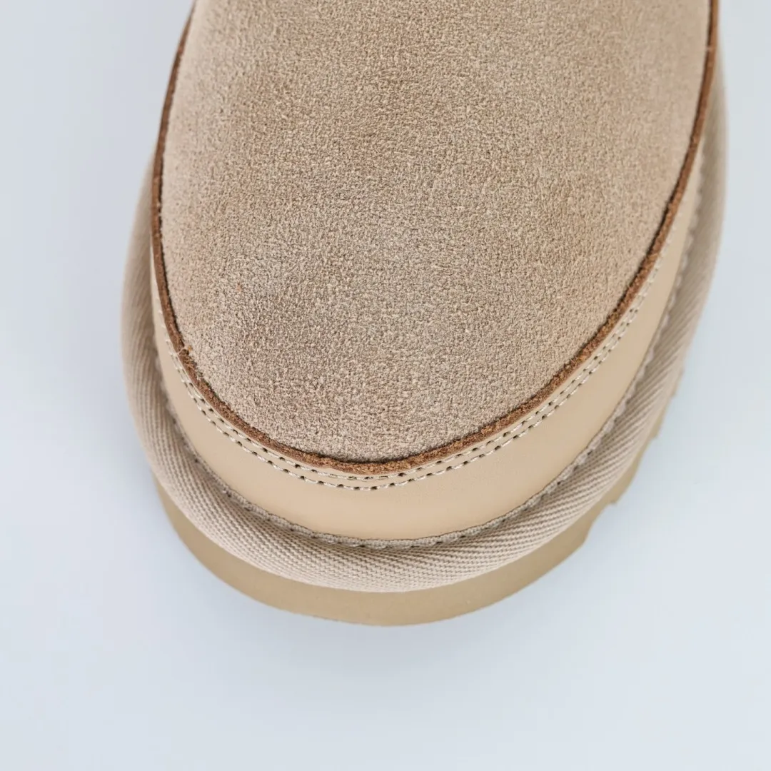 Copywriting price 💰600 The core recommendation is good price. The platform’s foreign trade is exclusively for UGG Classic women’s snow boots 1174512. Produced by the ten-year-old brand shoemaking factory production line. Pay attention to every detail. Longfeng A-grade genuine sheep fur is integrated. It is built in full compliance with the ZP process. Size: 35 36 37 38 39 40